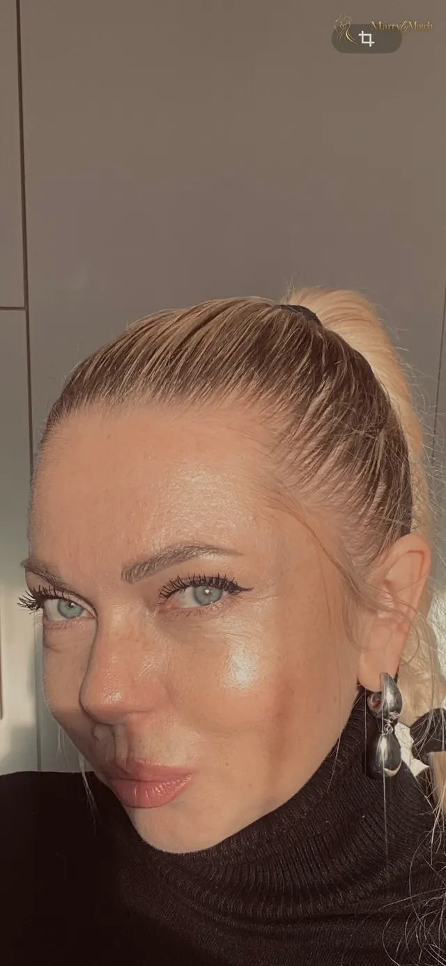 Another photo of Maria