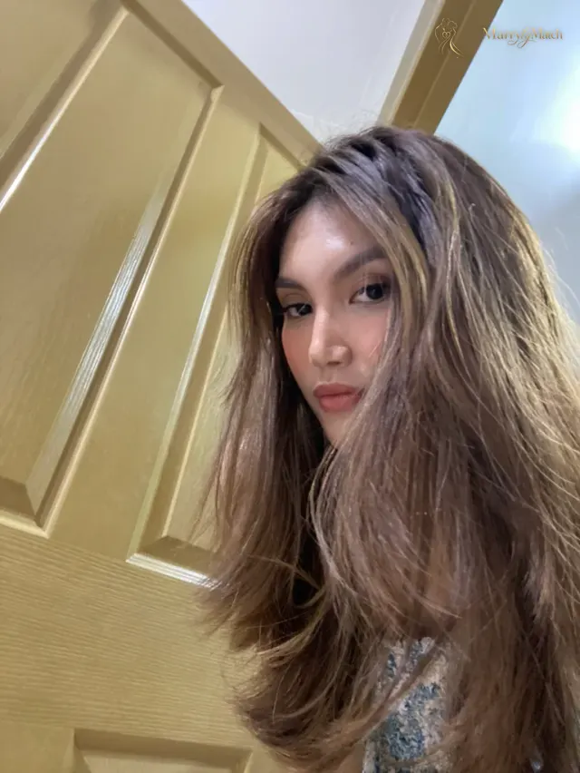 Another photo of Donna