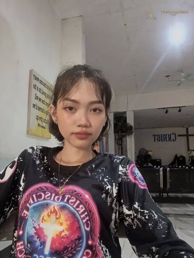 Marj, 24