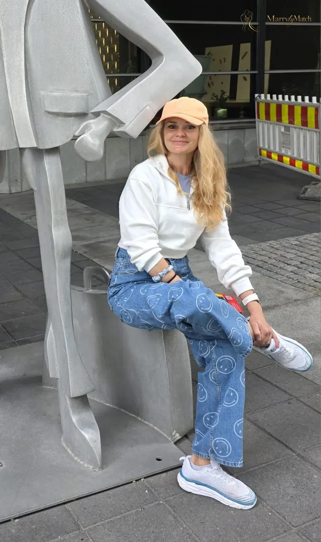 Another photo of Kateryna