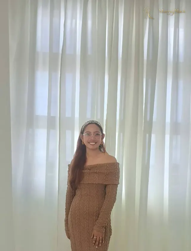 Another photo of Nicol