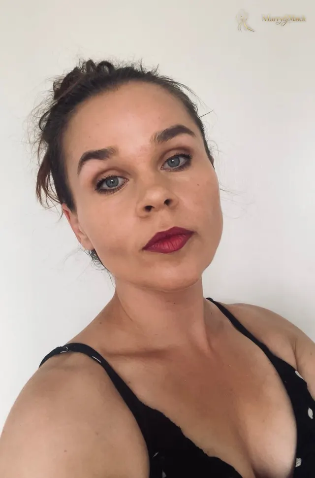 Another photo of Oksana