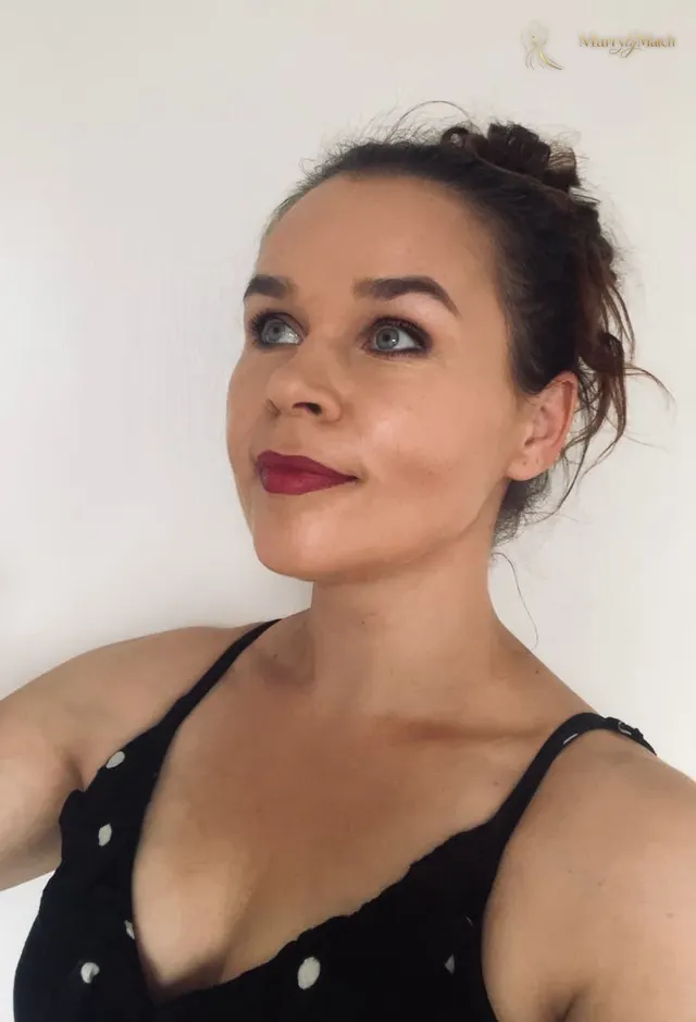 Another photo of Oksana