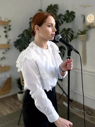 Another photo of DARYA