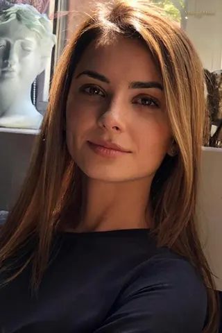 ANASTASIYA, 38