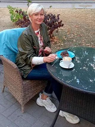 Another photo of LYUDMILA