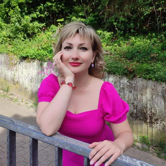 Kateryna, 40