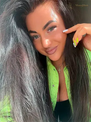 KRISTINA, 31