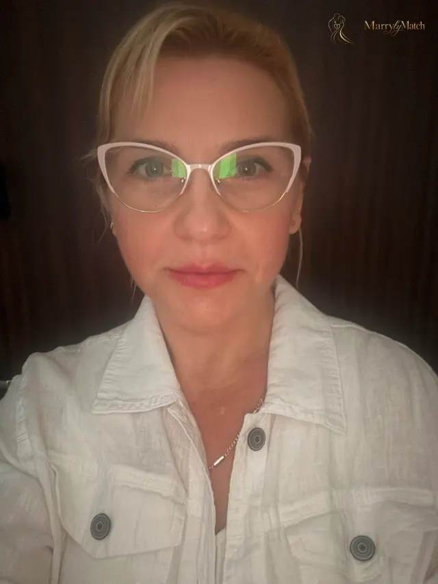 Another photo of Yuliia