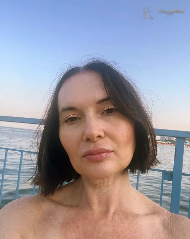 Tatiana, 59