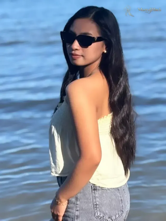 Another photo of Laizamae