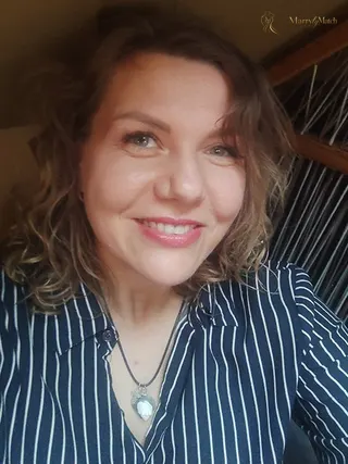 EKATERINA, 43