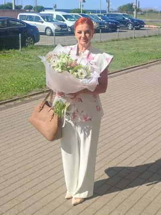 Another photo of GALINA