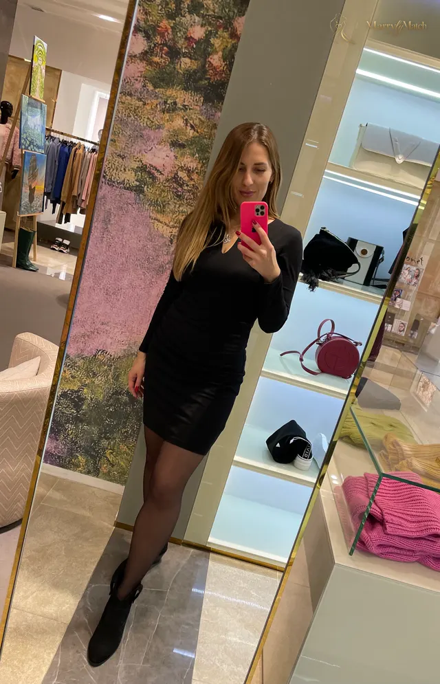 Another photo of Mariya