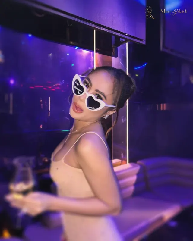 Another photo of Ashley