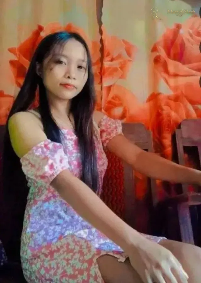 Kris Tine, 21