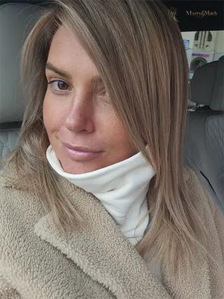 Another photo of YULIYA