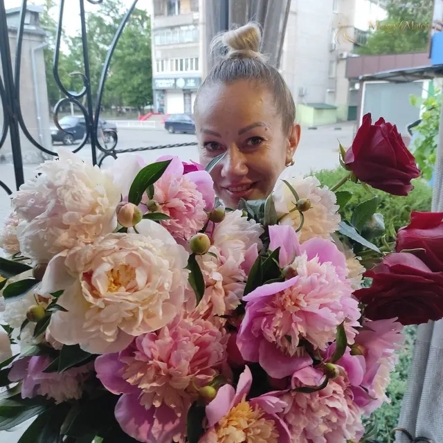 Another photo of Maria