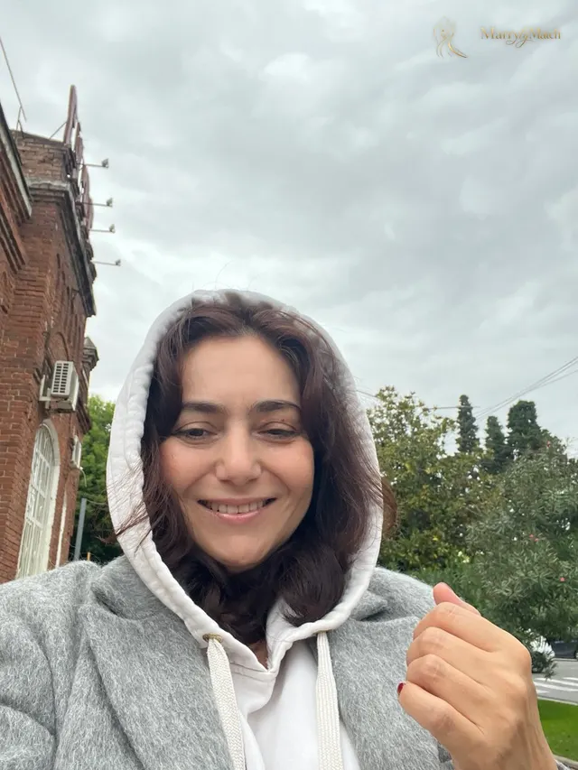 Another photo of Natalia