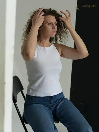Another photo of ANTONINA