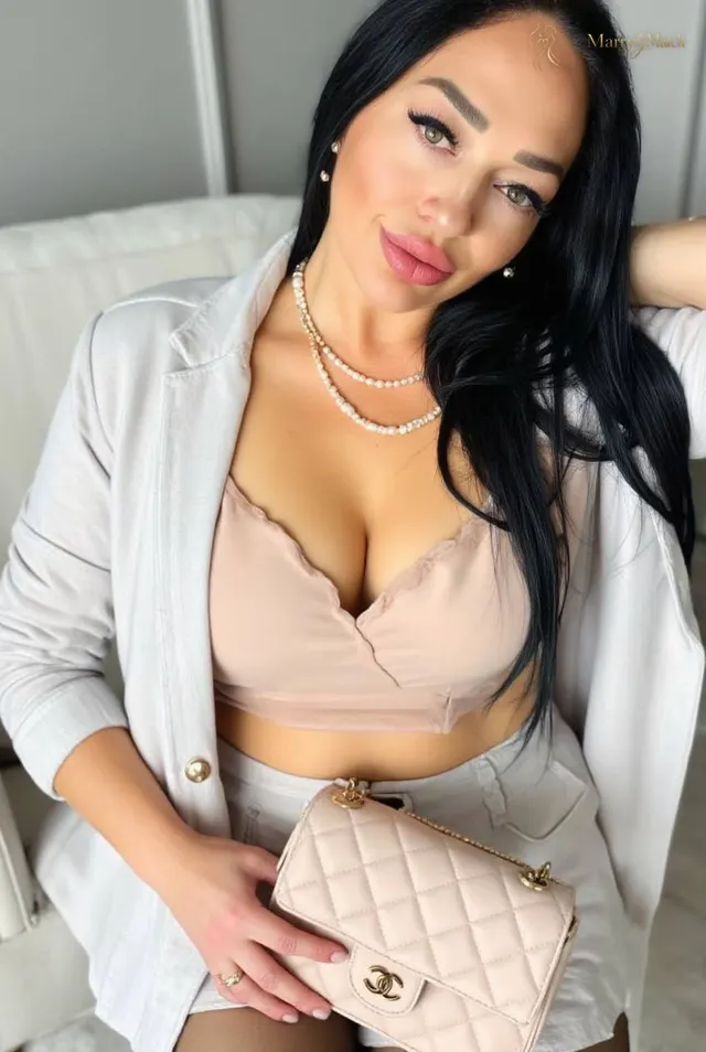 Another photo of Oksana