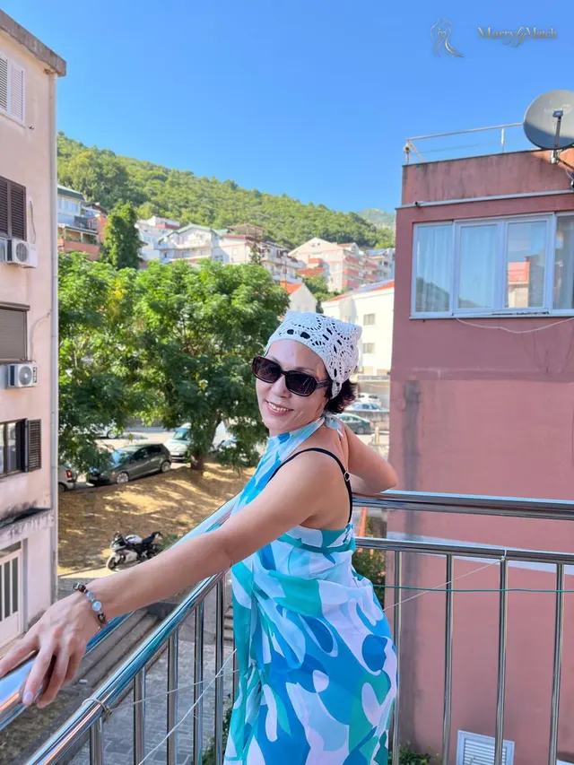 Another photo of Aigul