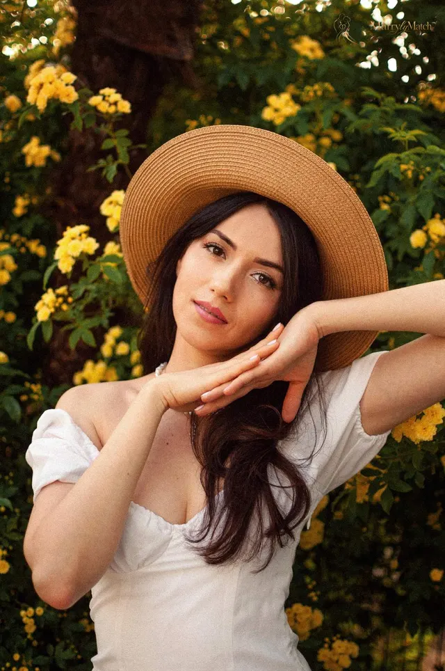 Another photo of Yana