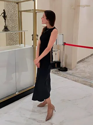 Another photo of TAHMINA