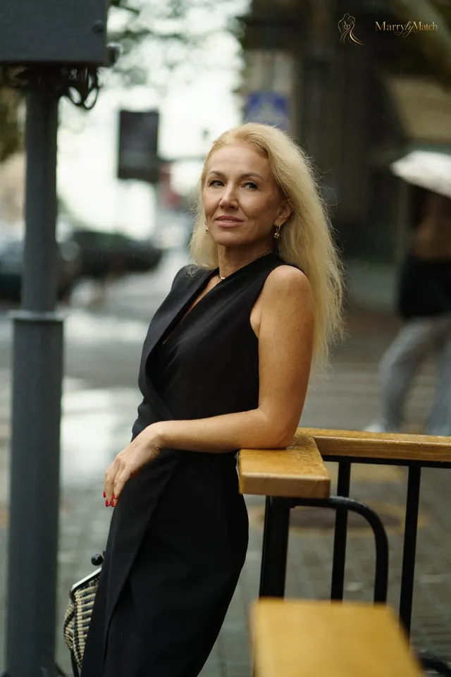 Inna, 51