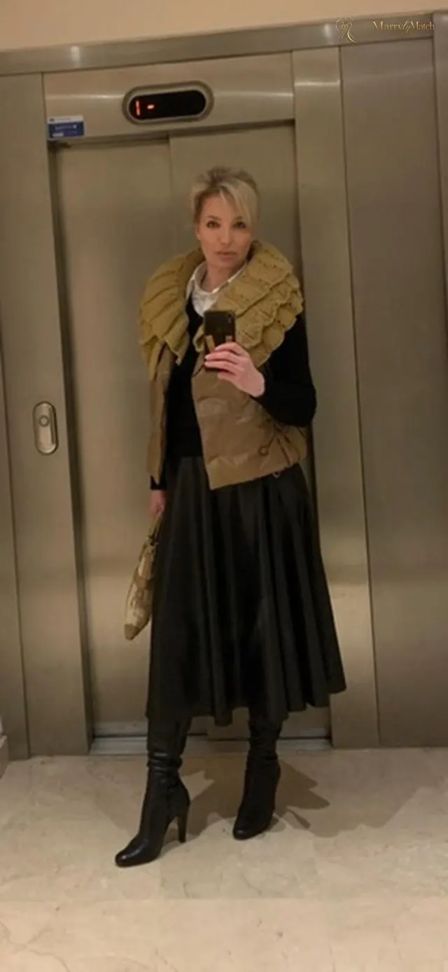 Another photo of Lilia