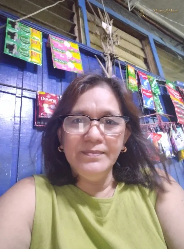 Veronica, 59