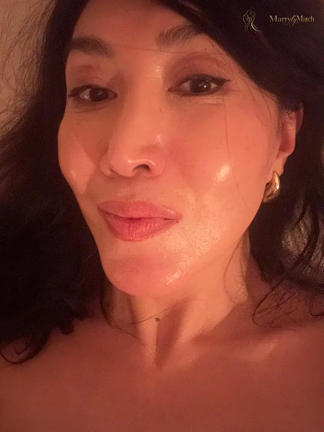 Another photo of Dina