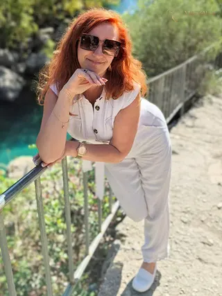 SVETLANA, 52