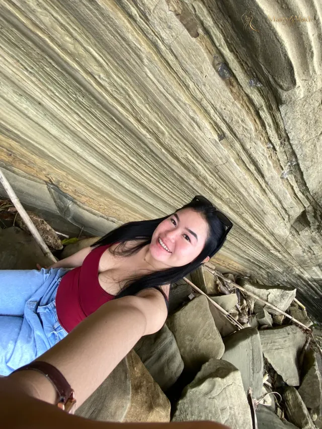Hazel, 21