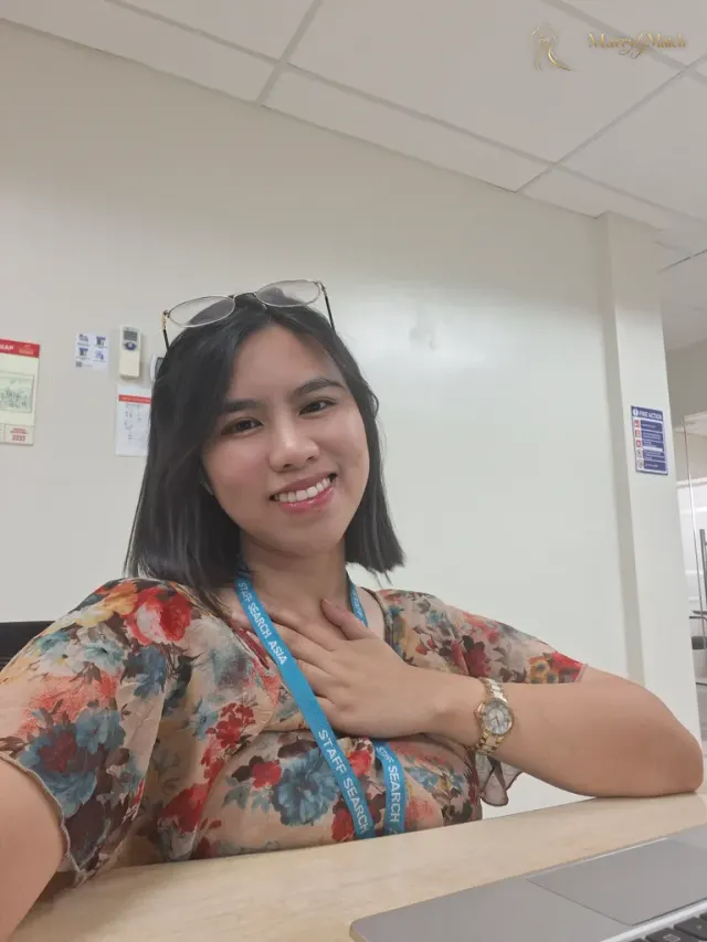 Rose, 26