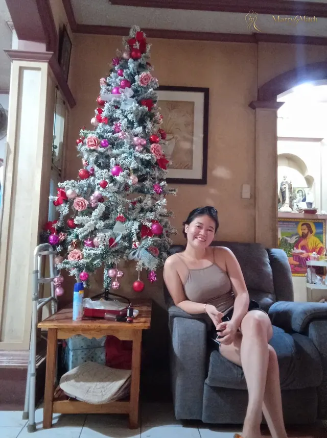 Lea, 29