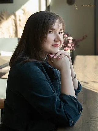 IRINA, 39