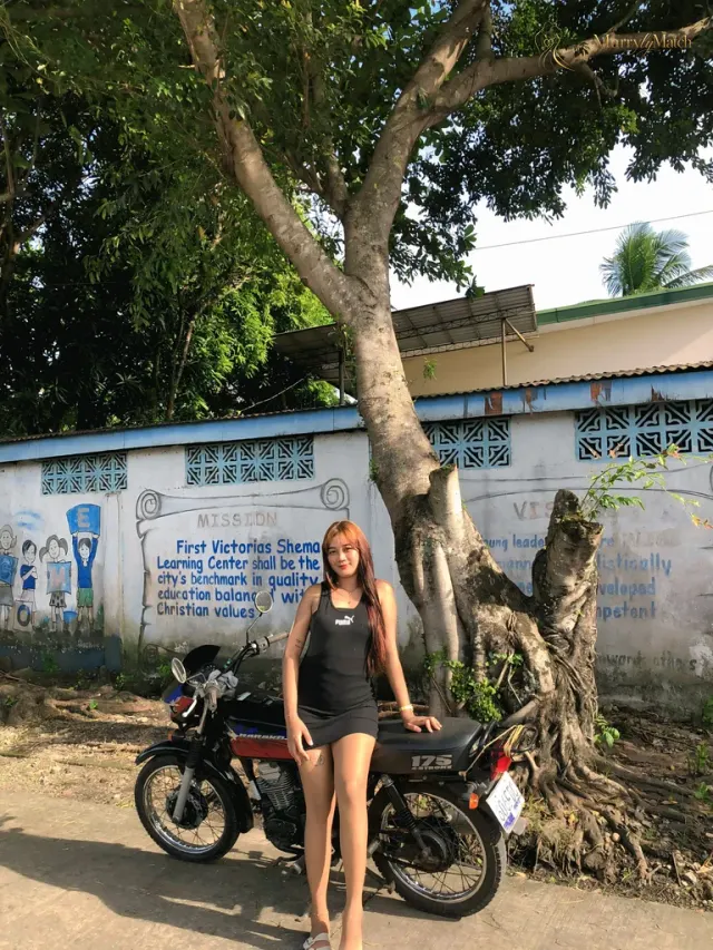 Another photo of Mae Ann