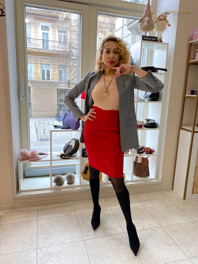 Another photo of Elena