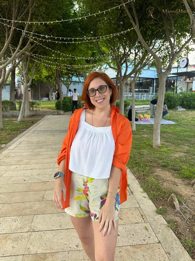 Ekaterina, 39