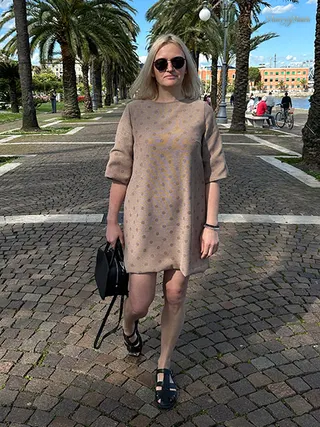 Another photo of ANGELINA