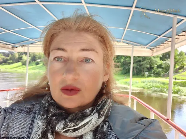 Tetiana, 50