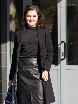 Another photo of ALEKSANDRA