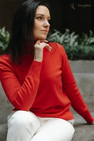 ALEKSANDRA, 39
