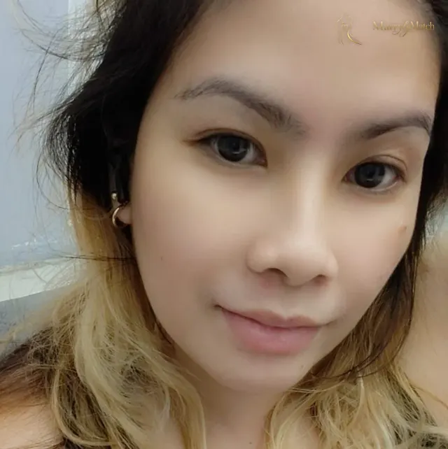 Angelica, 37
