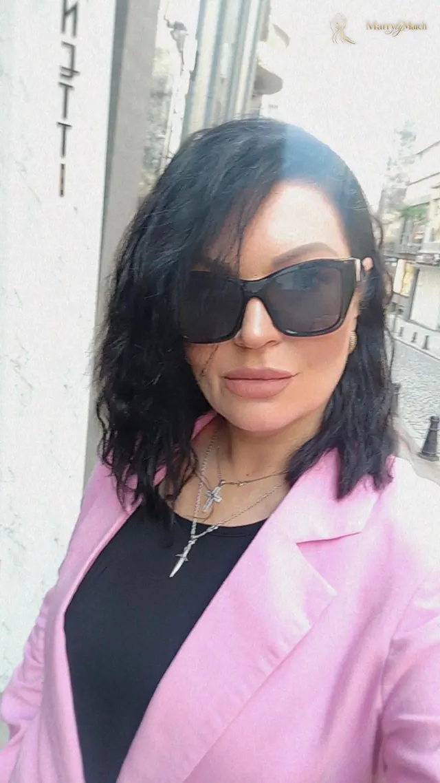 Another photo of Tatiana