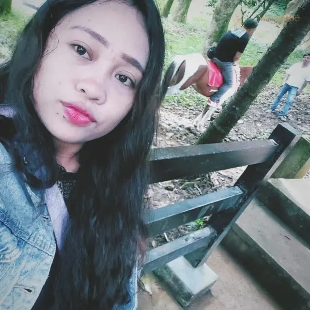 Another photo of Laiza