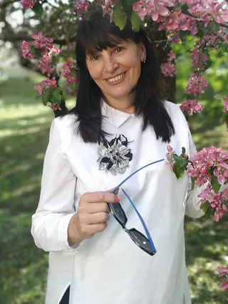 Another photo of LYUDMILA