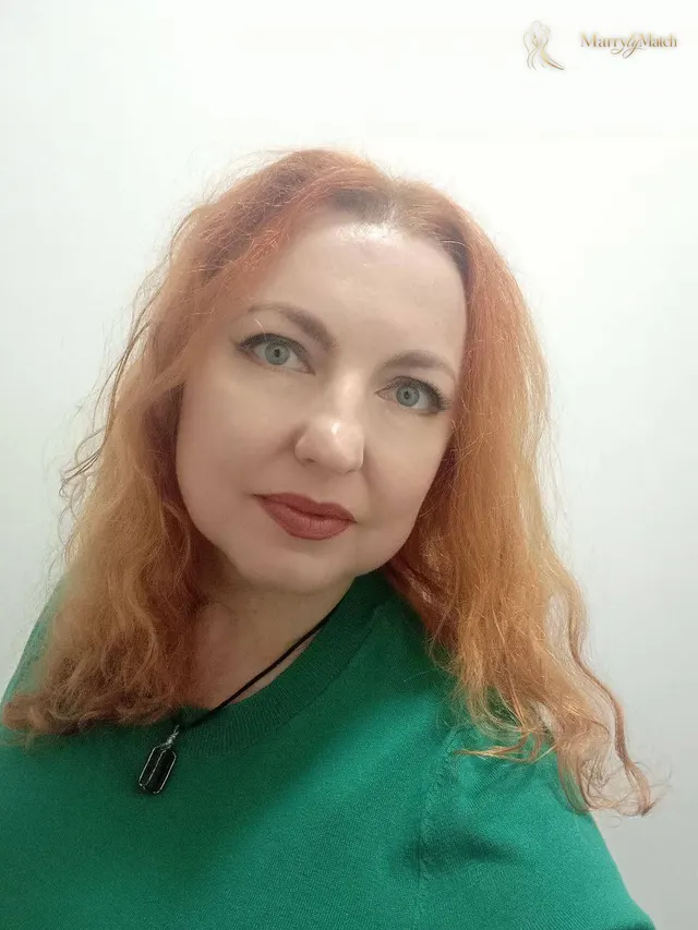 Maryna, 51