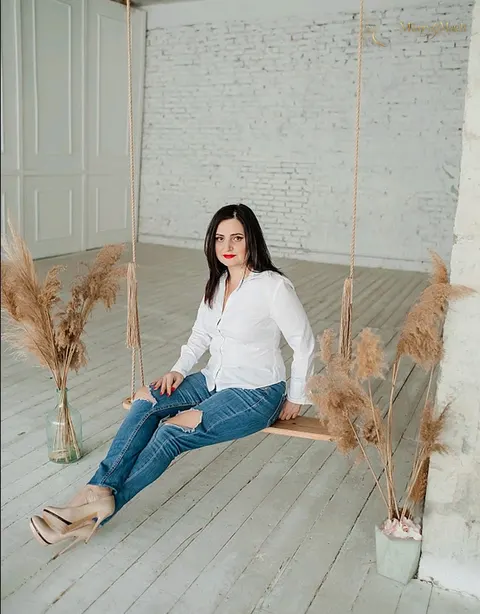 Another photo of Elena